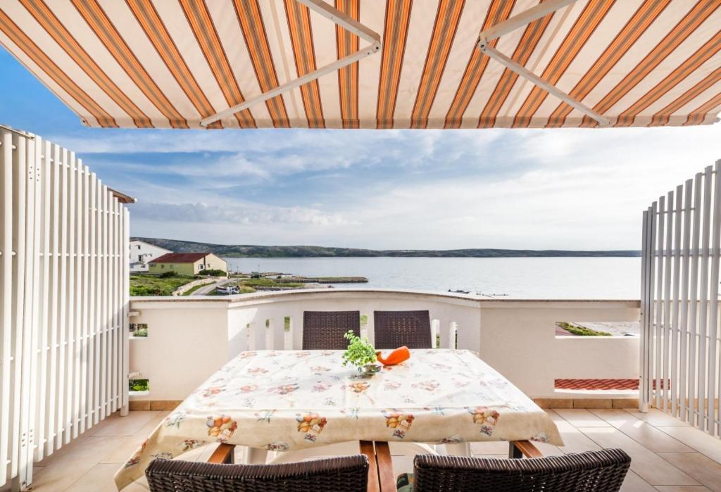 Apartment In Kustici With Sea View, Balcony, Air Conditioning, W-Lan 3589-2 Exterior photo